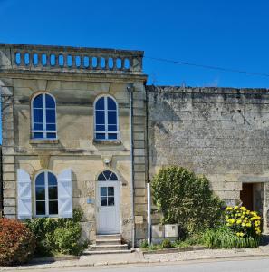 Maison de vacances La Tour L'évêque gite 3 chambres 5 pers 5 km Soissons 23 La Carrière l'Évêque 02200 Septmonts Picardie