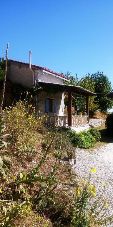 Maison de vacances La Tranquillité, Le Calme Lieu dit Vos 24320 Nanteuil-Auriac-de-Bourzac