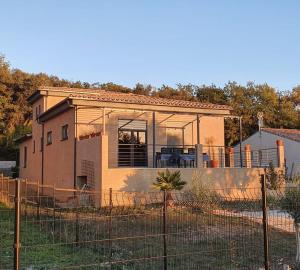 Maison de vacances La vill'Aline Chemin du Moulin Neuf 30350 Domessargues Languedoc-Roussillon