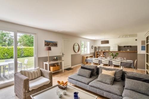 La VILLA PEN GUEN - à 500 mètres de la plage - 14 personnes - 6 chambres