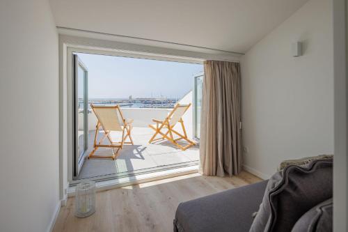 Lapa 84 - seafront house