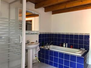 Large 100 year old house in lovely walking area