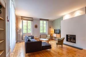 Large house for 8 people near the historic center