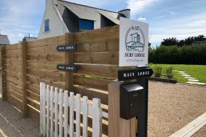 Le 327 East Lodge La Torche