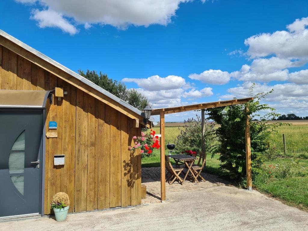 le chalet de la ferme du tertre 501 rue de fressain, 59234 Villers-au-Tertre