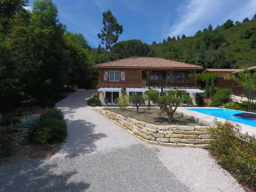 Le Chalet des Trois Quilles