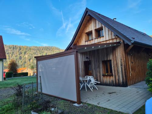 Le chalet du bois joli