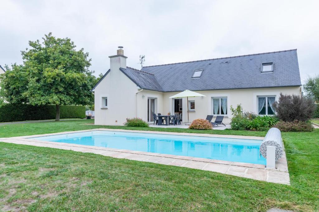 Maison de vacances Le Chemin Vert - maison avec piscine 3 espace Grimaldi 22550 Matignon