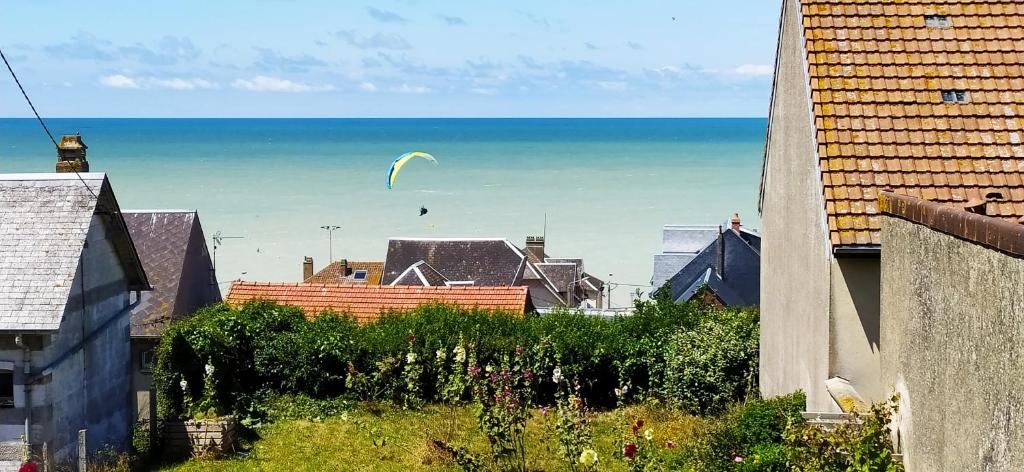 Maison de vacances Le clapotis de l'Ô, calme, balcon sur la mer, à 2 h de Paris 42 rue gros 80460 Ault