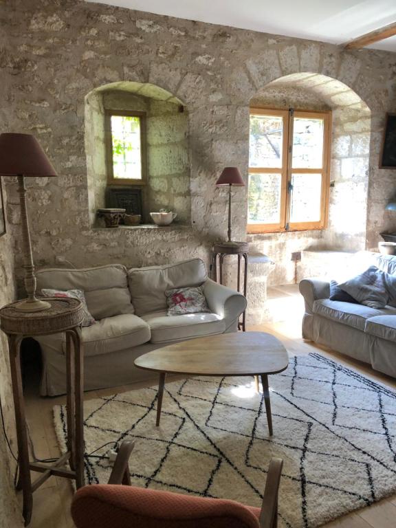 Maison de vacances Le Clos de Melanie 2 Rue Crébillon 21150 Flavigny-sur-Ozerain