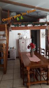 Maison de vacances le clos des Vins d'anges 4bis rue du roc 11220 Saint-Pierre-des-Champs Languedoc-Roussillon