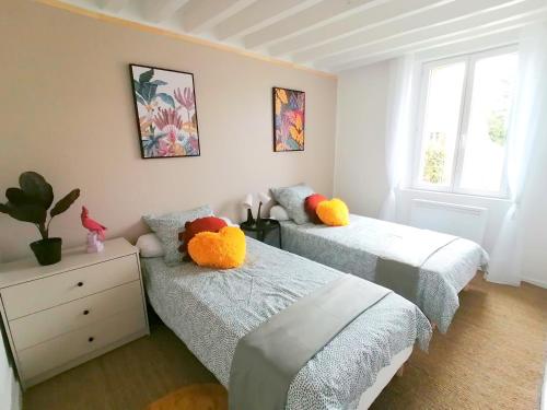 LE COCOON D'ANNABELLE - JOLIE MAISON avec JEUX ET GRAND JARDIN