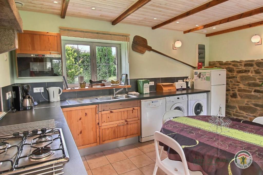 Maison de vacances Le fournil 2 trostang 22450 Camlez