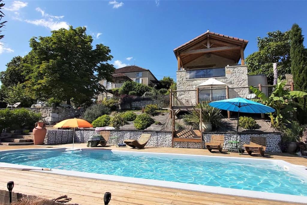 Maison de vacances Le gîte Bellevue à MONTJOI 82400 Tarn & Garonne 575 route de truffes 82400 Monjoi