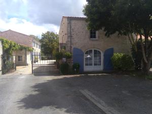 Maison de vacances Le Gîte de l'aubray, gîte avec piscine 17 Rue de l'Aubray 17250 Trizay -1