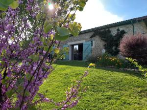 Maison de vacances le gite du CASTELBOSC 2 rue du Château Mounicot 65700 Hagedet Midi-Pyrénées