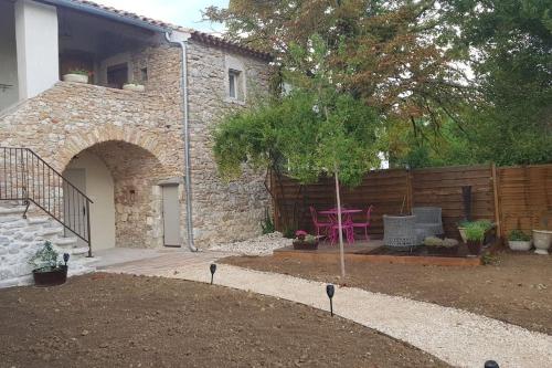 Le Gîte du Mas Amouroux, près du Mont Bouquet