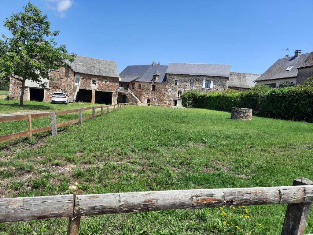 le marronnier Route de La Bouldoire, 12390 Rignac - Aveyron