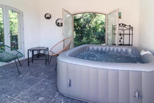 Le Mas d'Argens - Maison avec Jardin et Jacuzzi - Accès rivière