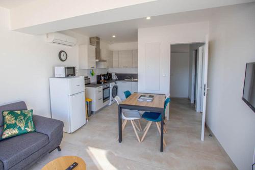 LE MATELOT Maison avec piscine/parking/wifi/plages 5kms