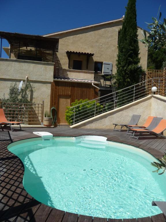 Maison de vacances Le Mille Fleurs 10 impasse du buissillon 26110 Aubres