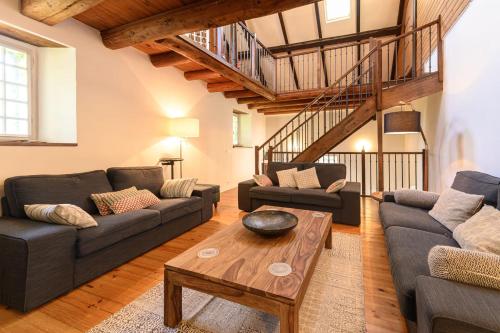 Le Moulin de Dingy - House with 6 bedrooms & swimmingpool 20 mn from Annecy