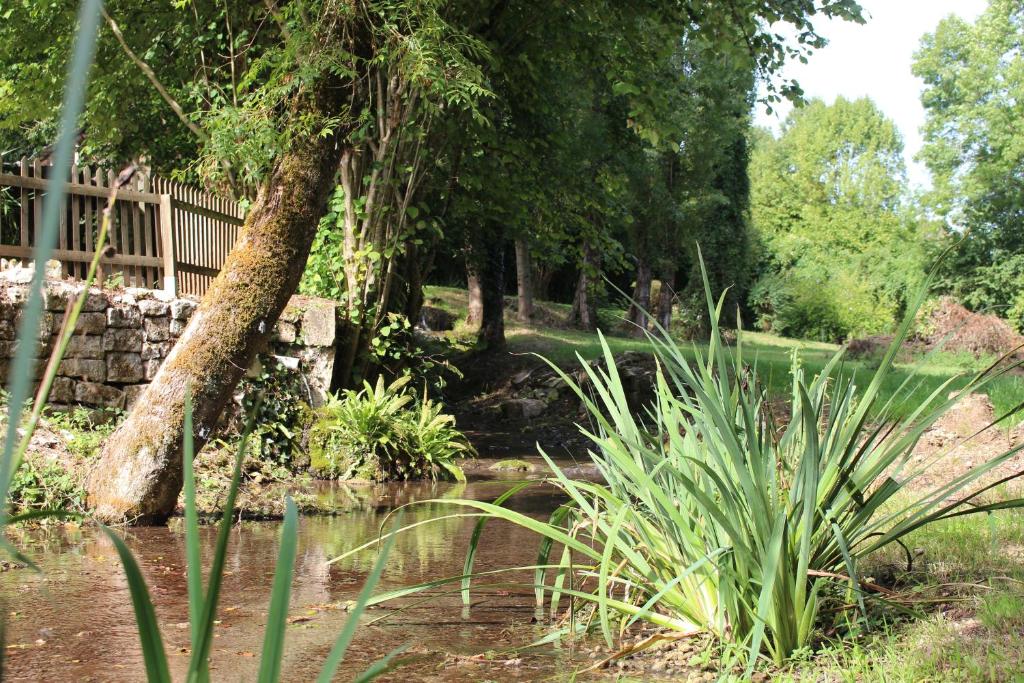 Maison de vacances Le Moulin de la Rivière 8 Impasse de la Rivière 79110 Chef-Boutonne