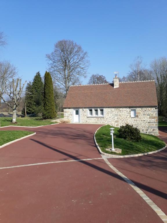 Le Moulin des Noës Le Moulin des Noës, 61320 Sainte-Marguerite-de-Carrouges