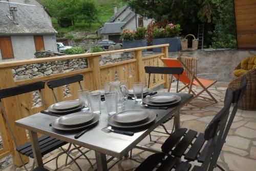 Le moulin du charron de Guchen proche Saint Lary
