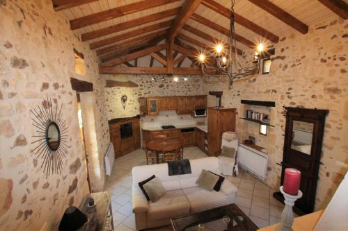 Le Mounard, Biron - Charming 2 Perigourdine Cottages with 2 heated pools