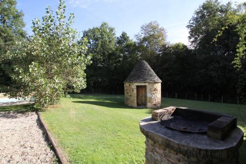 Le Mounard, Biron - Charming 2 Perigourdine Cottages with 2 heated pools
