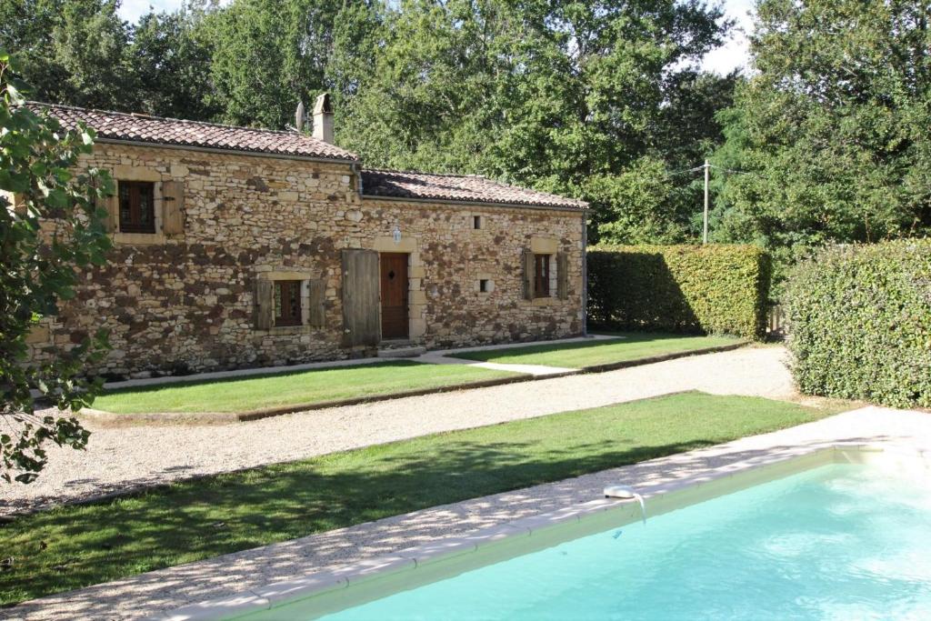 Le Mounard - Cottage 2 with 2 bedrooms and private heated swimming pool Le Mounard, 24540 Biron
