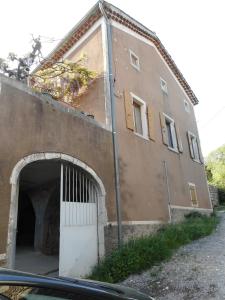 Maison de vacances Le nid d'hirondelles Peyroche 07120 Labeaume Rhône-Alpes