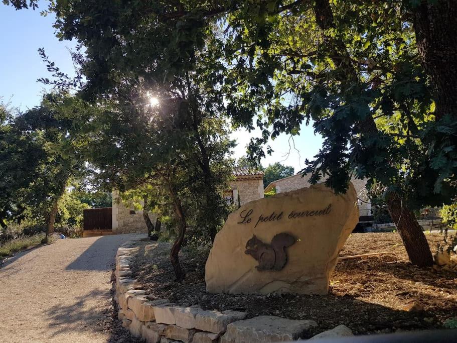 Maison de vacances Le petit écureuil 483 Chemin des Genêts 84490 Saint-Saturnin-lès-Apt