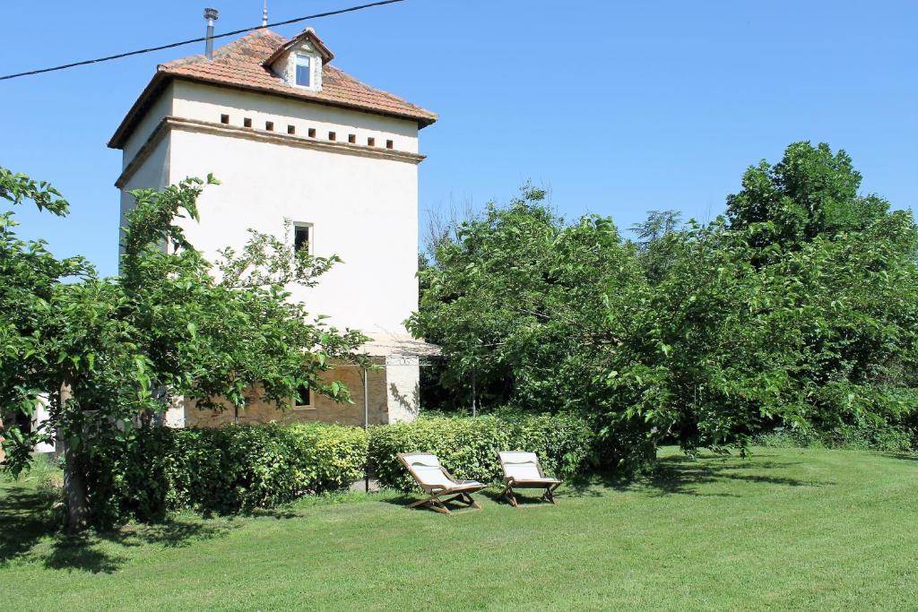 Maison de vacances le Pigeonnier de Migou lieudit migou 82500 Larrazet