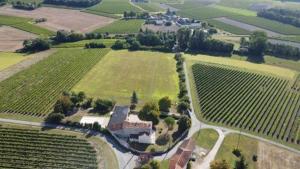 Maison de vacances Le Pigeonnier Gite 1 Le Mas 16130 Verrières -1