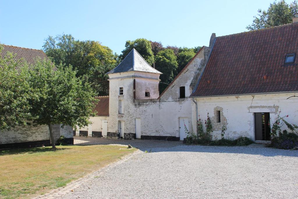 Maison de vacances Le Pigeonnier route départementale 248 62340 Campagne-lès-Guînes