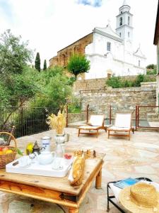 Maison de vacances Le presbytère du Nebbiu piscine et jacuzzi Vezzi 20246 Santo-Pietro-di-Tenda Corse