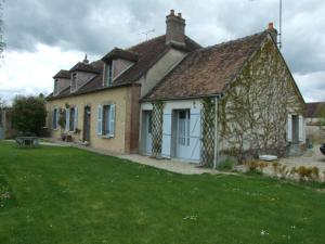 Maison de vacances Le Saule Argenté 1 rue de la Place 10400 La Villeneuve-au-Châtelot Champagne-Ardenne