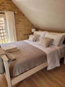 LE SORBIER 2 BED/2 BATH GITE WITH SWIMMING POOL