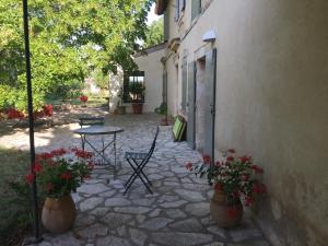 Maison de vacances le tilleul Mas de la Paysanne 7541 Route de la Crau 13280 Arles Provence-Alpes-Côte d\'Azur