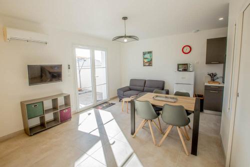 LE VAISSEAU Maison avec piscine/parking/wifi/plages 5kms