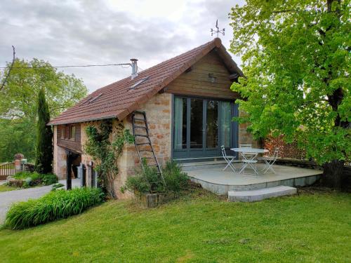 Le Zegathan, gîte avec piscine au Mas de la Croix