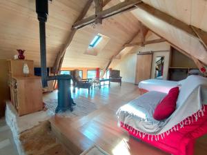 Le Zegathan, gîte avec piscine au Mas de la Croix