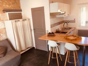 Les 4 Saisons: beau gîte au calme, forêt, proche A89 et Bergerac