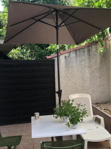 les arènes maison avec garage
