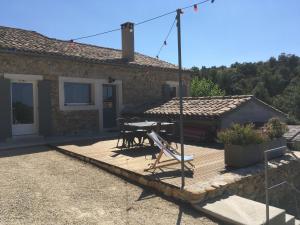 Les Escoulaires