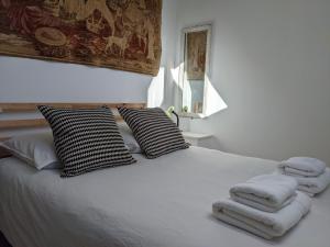 Les Glycines - Collection of 3 houses to sleep 12