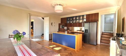 Les Hauts de St Jacques maison d'exception 300m2, jardin arboré 2000m2