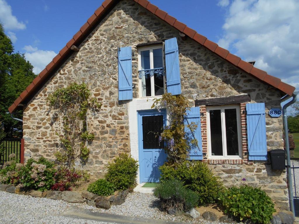 Maison de vacances Les Landes Gîte Les Landes, 880 Route de l'Age 19210 Saint Pardoux Corbier 19210 Saint-Pardoux-Corbier